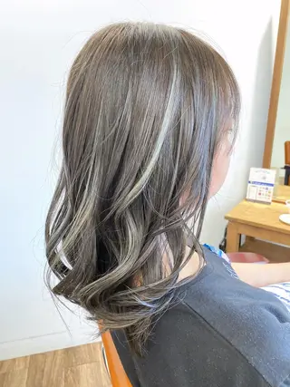ロング カラー ハイライト⭐️上野 高広のヘアスタイル