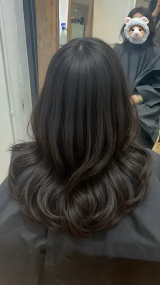 ロング 松澤 佑弥のヘアスタイル