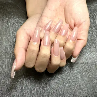 ネイル Tagi Nail 銀座店のネイルデザイン