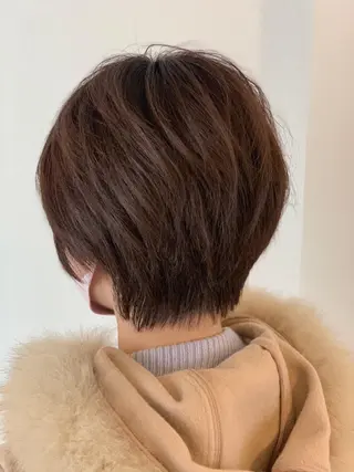 ショート ブリーチ毛に縮毛矯正 ✨カラー✨山田 正幸のヘアスタイル