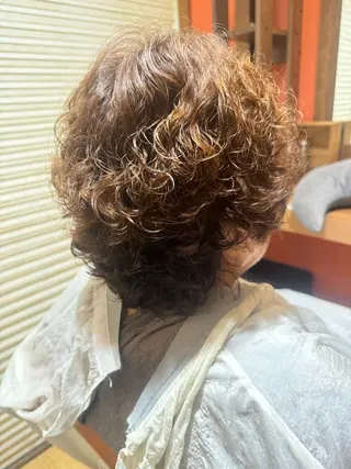 パーマ 吉田 梨乃のヘアスタイル