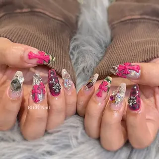 ネイル RICO NAIL所属・RICO Nail パーツつけ放題🌈のネイルデザイン