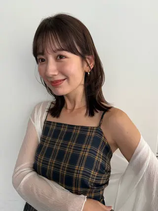 ミディアム 表参道SHEA Am iのヘアスタイル