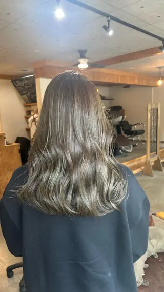 ロング カラー 🌼RIKA🌼 レディース専門💖のヘアスタイル