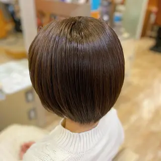 カラー 有松 奈央のヘアスタイル