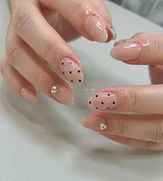 ネイル Vellmo  Nail所属・Vellmo Nailのネイルデザイン
