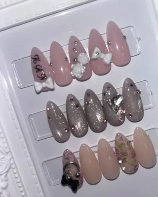 ネイル EmaNail🎀 Haaruのネイルデザイン