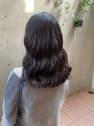 セミロング 大人可愛い♡コテ巻き パーマ🌼杉田 萌恵のヘアスタイル