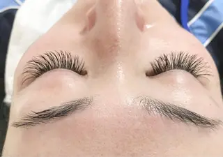 マツエク・マツパ belle eyelashの眉毛・アイブロウイメージ