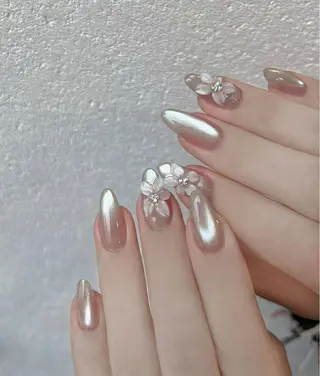 ネイル 本田 アユミのネイルデザイン