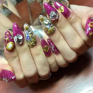 ミディアム ネイル 《LB》ラブリエ Nail&eyeのマツエク・マツパデザイン