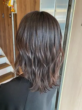 ミディアム カラー 村上 ゆういのヘアスタイル