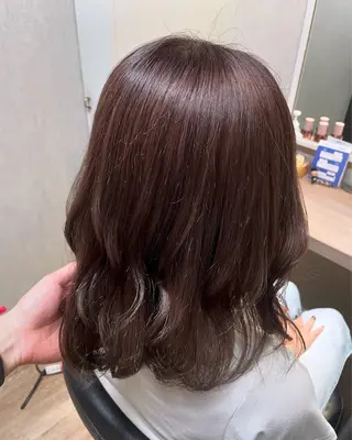 カラー shiho/名駅💎 ケアカラー/ブリーチのヘアスタイル