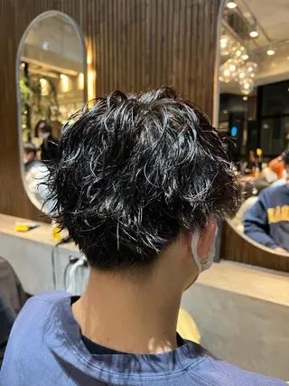 ショート パーマ メンズ 波巻きスパイラルパー マ/シャドウパーマ駿のヘアスタイル