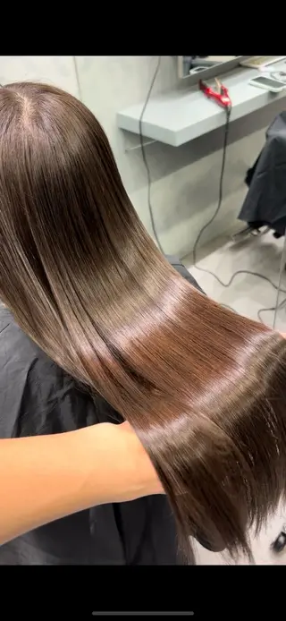 ロング カラー 鈴木 優斗のヘアスタイル