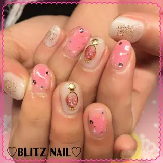 ネイル BLITZ Nail 岩田💅🏻✨のネイルデザイン