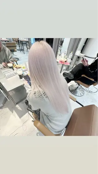 ロング カラー レイヤーブリーチ特化 ホワイト専門/岸のヘアスタイル