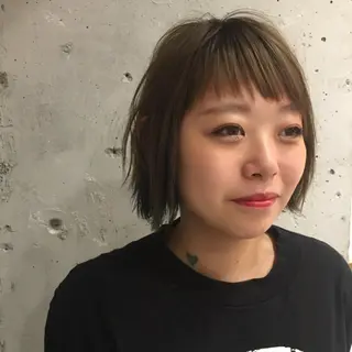 ショート 稲田 結衣夏のヘアスタイル