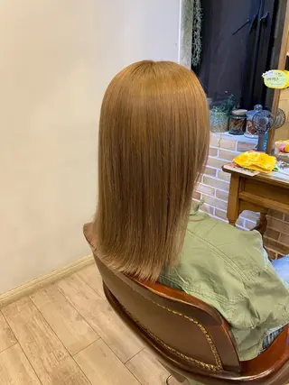 カラー 恩田 美波のヘアスタイル