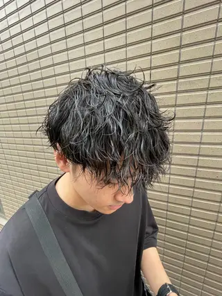 ミディアム パーマ メンズ SHUN メンズパーマのヘアスタイル