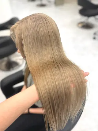 ロング まろっと艶感ブラウン ベージュ🤍まなかのヘアスタイル