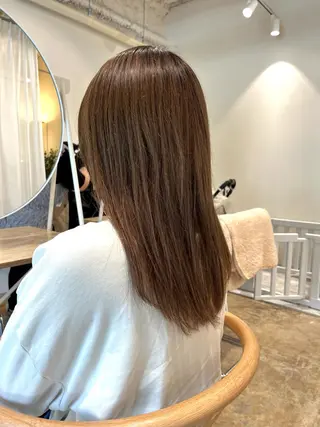 セミロング カラー Time is mummyのヘアスタイル