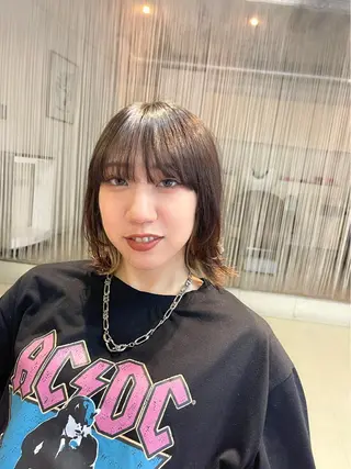 ショート カラー ヘアアレンジ 鶴﨑 美優亜のヘアスタイル