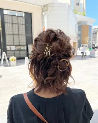 ミディアム ヘアアレンジ 柴田 綺音のヘアスタイル