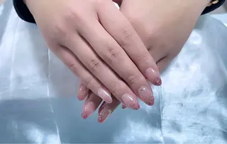 ネイル AKIKO ネイルサロンのネイルデザイン