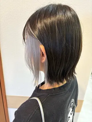 ショート カラー 加藤 遥花のヘアスタイル