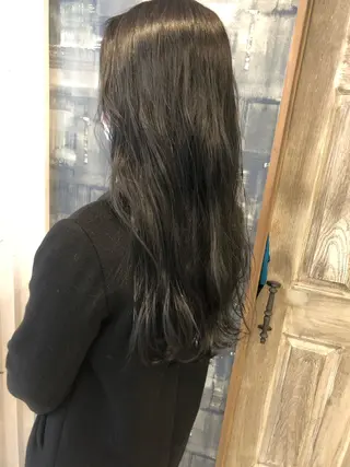 ロング カラー 日高 香織のヘアスタイル