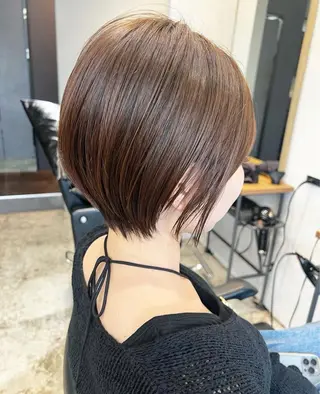 ショート カラー un ジュリアのヘアスタイル