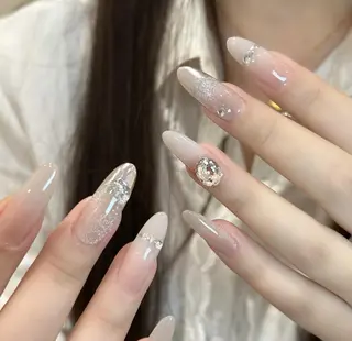 ネイル Pure&Rich Nailのネイルデザイン