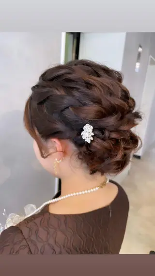 ミディアム ヘアアレンジ 透明感カラー✨艶髪 制作🌱山根あゆみのヘアスタイル