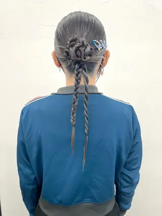ロング ヘアアレンジ 初めてのショート お任せください✂️のヘアスタイル