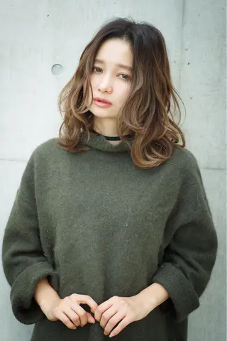 ミディアム 林 瑞起のヘアスタイル