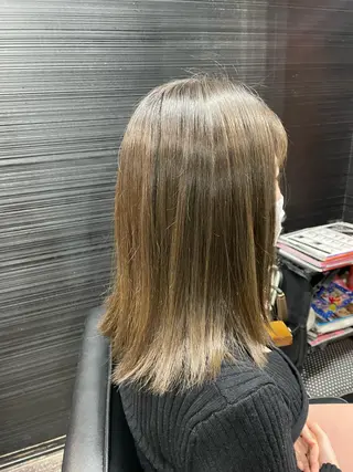 ミディアム カラー 山本 雅由のヘアスタイル