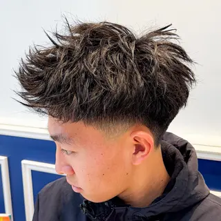 ショート メンズ 吉田 新平のヘアスタイル