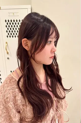 ロング 興津/韓国レイヤー ダブルカラー美髪縮毛のヘアスタイル