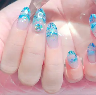 ネイル CROWN プライベートサロンのネイルデザイン