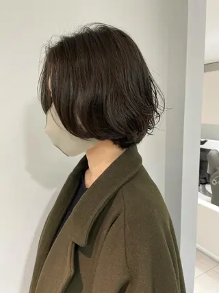 ショート パーマ 太田ありさ クリーミーヘアカラーのヘアスタイル