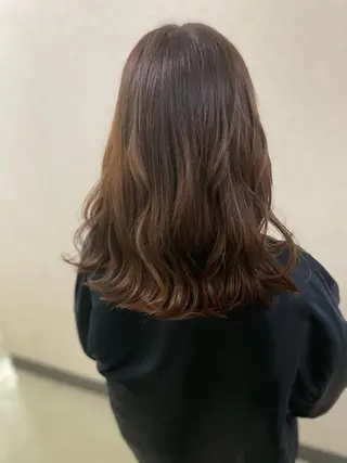 ミディアム 平田 怜のヘアスタイル