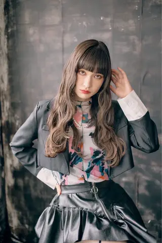 パーマ 野上 麗のヘアスタイル