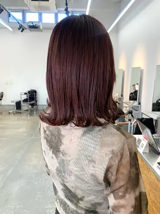 ミディアム 舘谷 愛莉のヘアスタイル