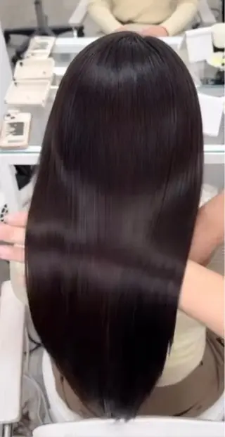 ロング パーマ ハイトーン、カラー 特化⟡.·すわ☁️のヘアスタイル