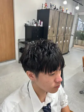 メンズ カズキ🌼曲がる 縮毛矯正のヘアスタイル