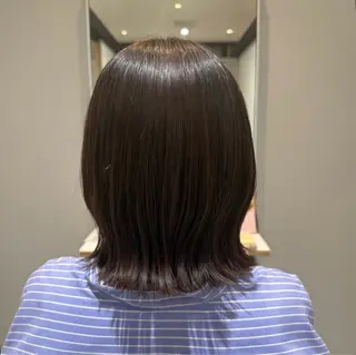 ミディアム カラー 残間 美月のヘアスタイル