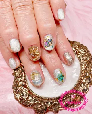 ネイル CROWN プライベートサロンのネイルデザイン