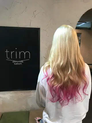 カラー 渋田 ゆかりのヘアスタイル