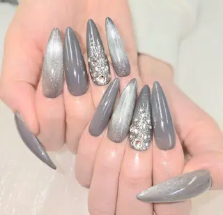 ネイル 河野ちえ (雑誌掲載サロン)のネイルデザイン